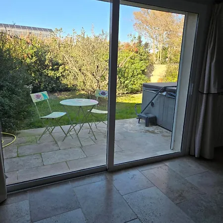 Holiday home Hammam Et Jacuzzi En Provence *